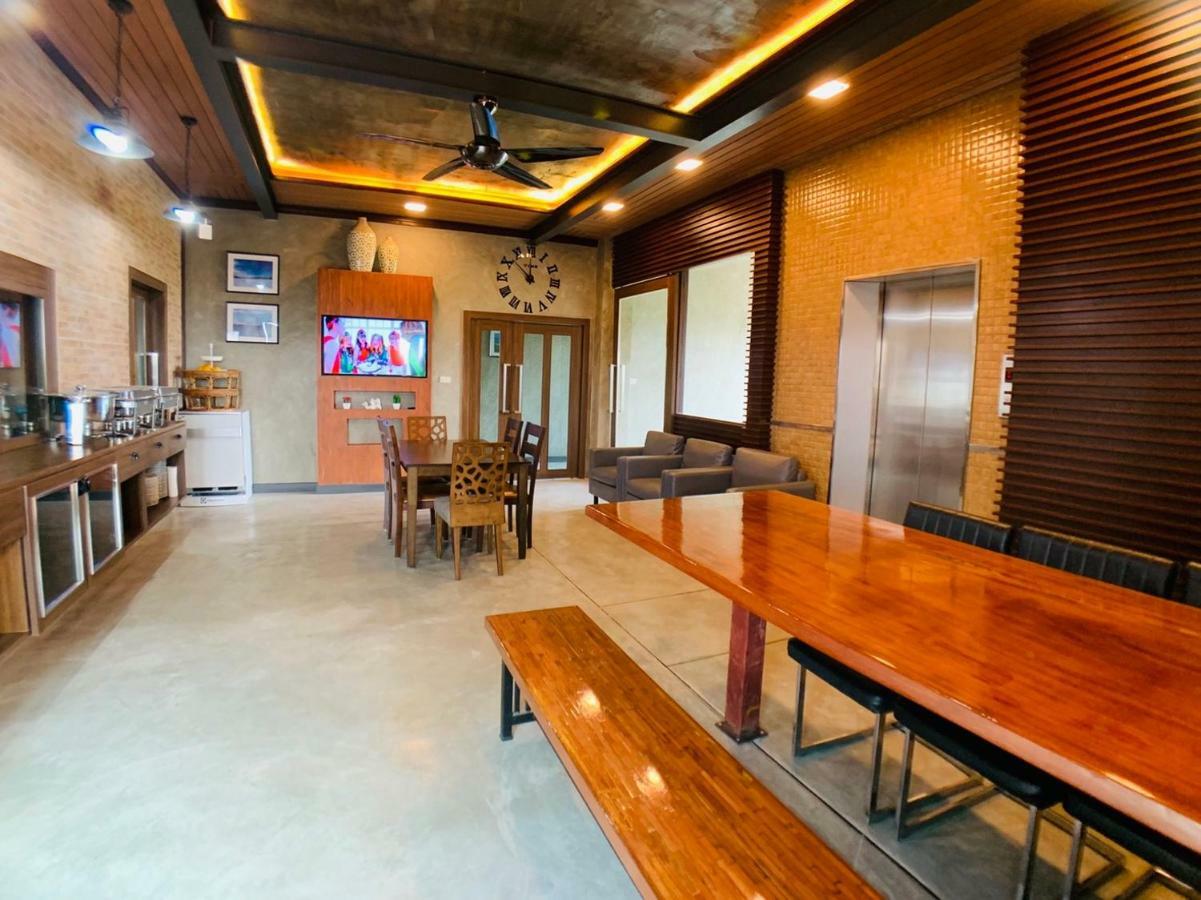 Pony Topview Apartment Hua Hin Exterior photo